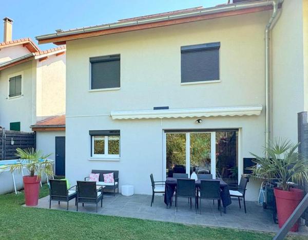 Collonges (01550) Maison avec Garage Collonges