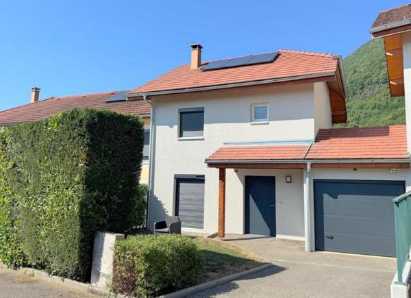 Collonges (01550) Maison avec Garage Collonges