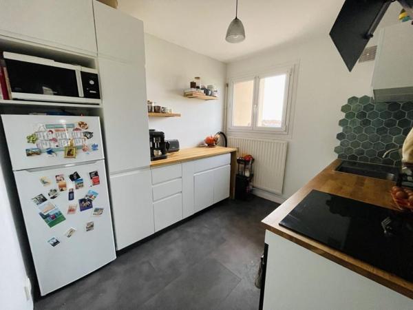Location Appartement 55.87 m² - Golbey 88190