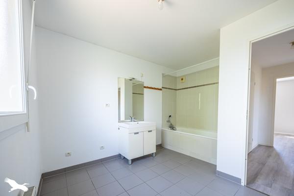 Maison 189 792 € Chauray 4 p 90 m² DPE C