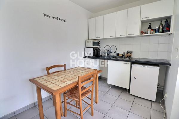 T2 dernier étage avec garage secteur Jean Macé