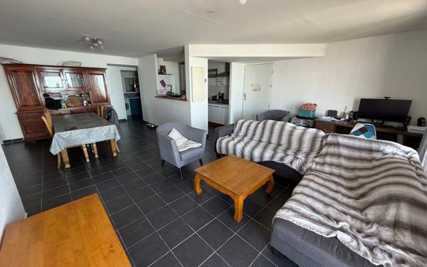 Appartement à vendre    4 pièces •  Le Tampon