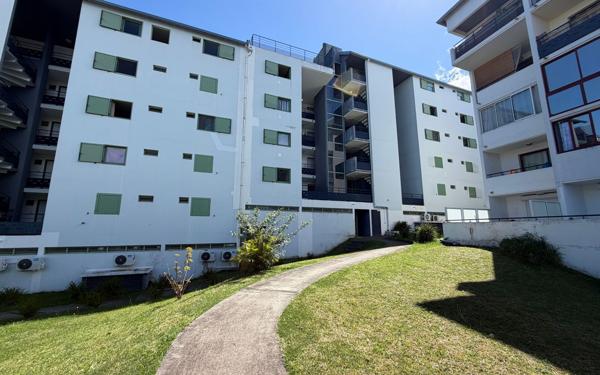 Appartement à vendre    4 pièces •  Le Tampon