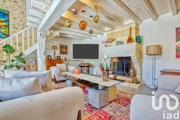 Domaine 11 pièces de 390 m² à Saint-André-de-Cubzac (33240)