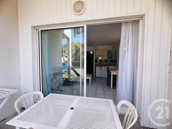 Appartement Studio à vendre  1 pièce - 23,61 m 2   FOURAS  - 17