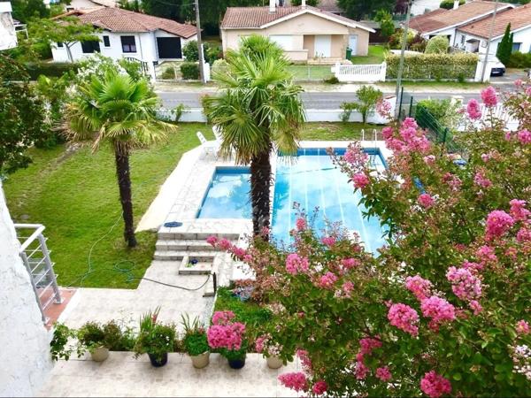 Appartement à vendre 3 pièces ANDERNOS LES BAINS (33)-RARE-69M² à PERSONNALISER-RDJ au calme-500M DU PORT-