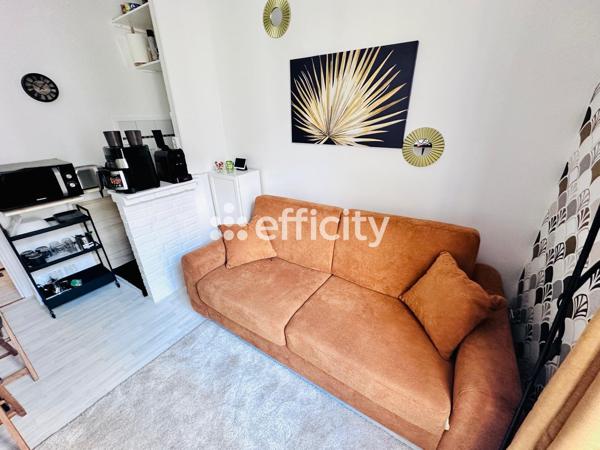 Appartement
         1 pièce
        - 12 m² 129 500 € *