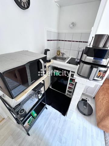 Appartement
         1 pièce
        - 12 m² 129 500 € *