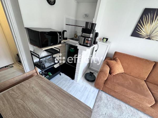 Appartement
         1 pièce
        - 12 m² 129 500 € *