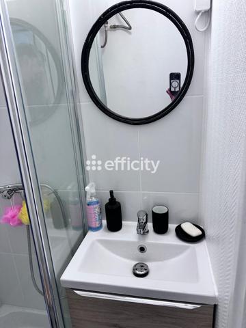 Appartement
         1 pièce
        - 12 m² 129 500 € *