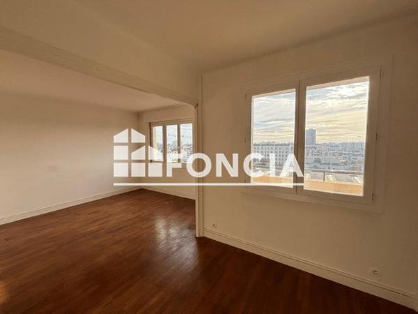 Location Appartement 3 pièces 78.79 m² - 145 AVENUE LACASSAGNE Lyon 69003