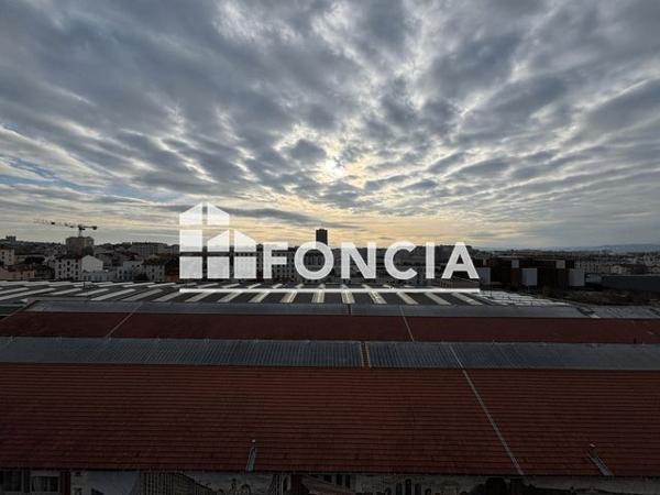 Location Appartement 3 pièces 78.79 m² - 145 AVENUE LACASSAGNE Lyon 69003