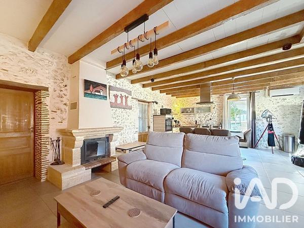 Maison à vendre 4 pièces 81 m² Hautefage-la-Tour