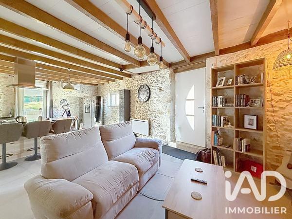 Maison à vendre 4 pièces 81 m² Hautefage-la-Tour