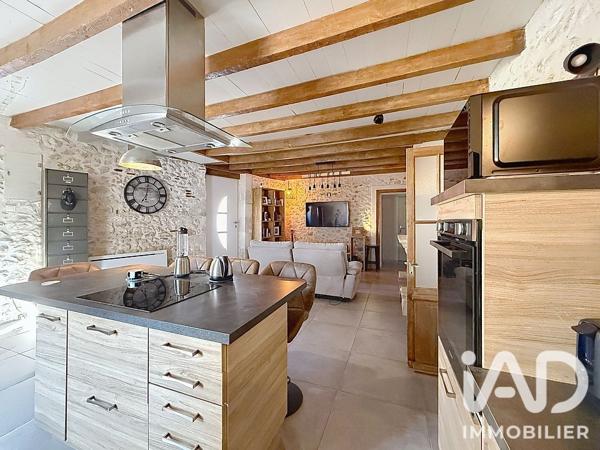 Maison à vendre 4 pièces 81 m² Hautefage-la-Tour