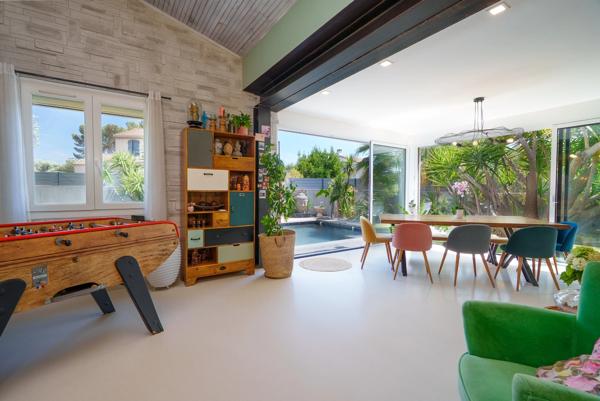 Maison T5 atypique et pleine de charme à POUSSAN ( 34)