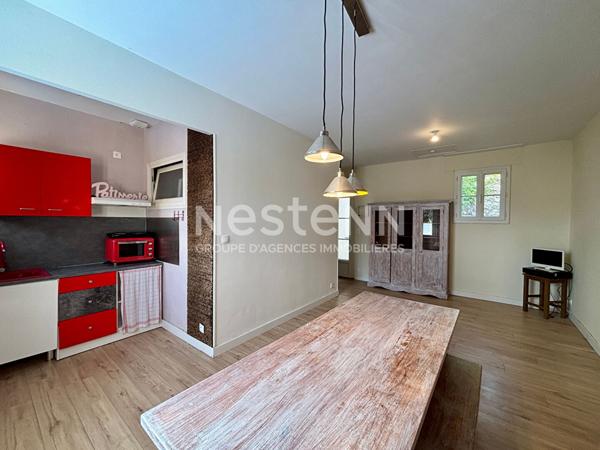 A vendre - Maison avec studio indépendant, grange et jardin sans vis-à-vis - 10 pièces - Saint-Hilaire-du-Bois - D5941