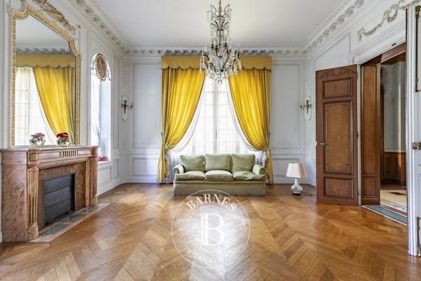 Compiègne, Maison  350 m² à vendre