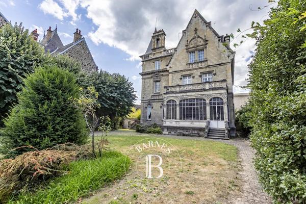 Compiègne, Maison  350 m² à vendre