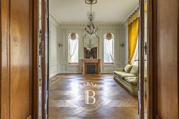 Compiègne, Maison  350 m² à vendre