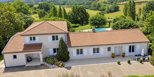 47300 VILLENEUVE SUR LOT Belles villas avec vue et piscine sur Villeneuve/Lot