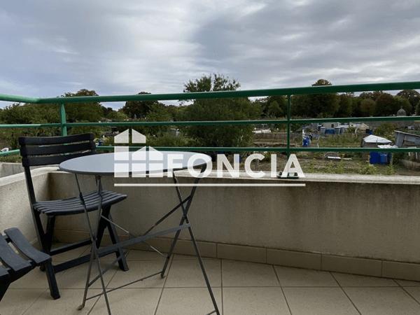 Location Studio meublé 24.61 m² - RESIDENCE COTE JARDIN - 30 RUE DE DOMPIERRE La Rochelle 17000