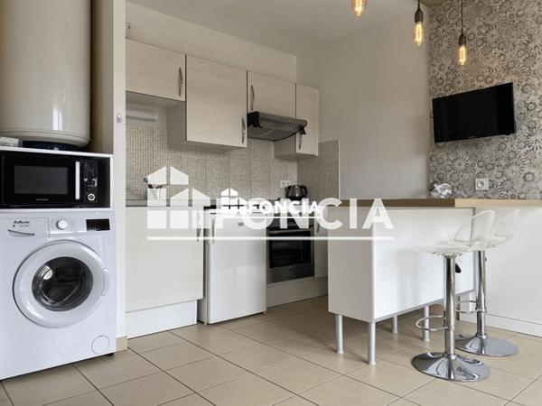 Location Studio meublé 24.61 m² - RESIDENCE COTE JARDIN - 30 RUE DE DOMPIERRE La Rochelle 17000