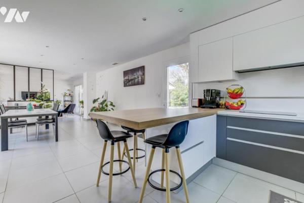 VILLA PINSAGUEL 7 PIÈCES 175 M²