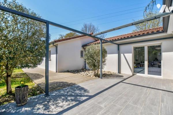 VILLA PINSAGUEL 7 PIÈCES 175 M²