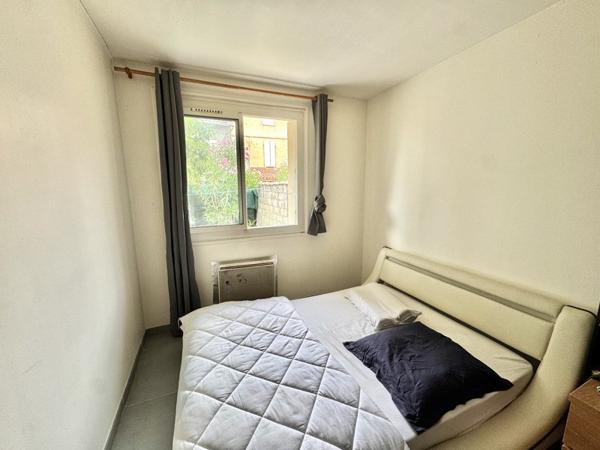 Appartement 150 000 € Castanet-Tolosan 2 p 39 m² DPE F