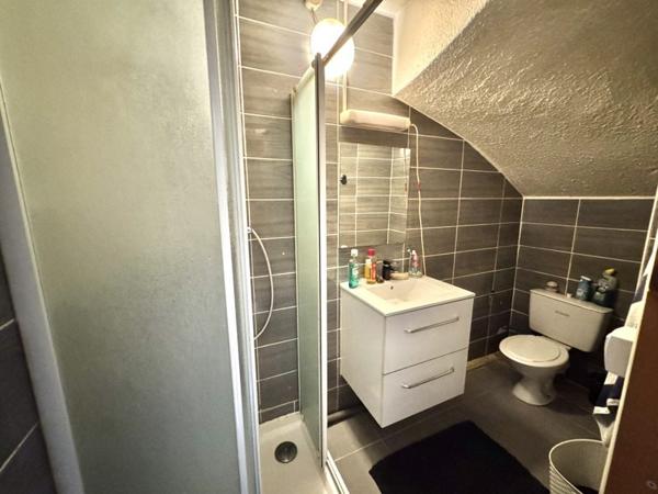 Appartement 150 000 € Castanet-Tolosan 2 p 39 m² DPE F