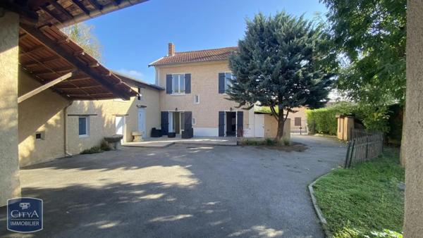Appartement à louer 6 pièces 124.59m² Jonage (69330)