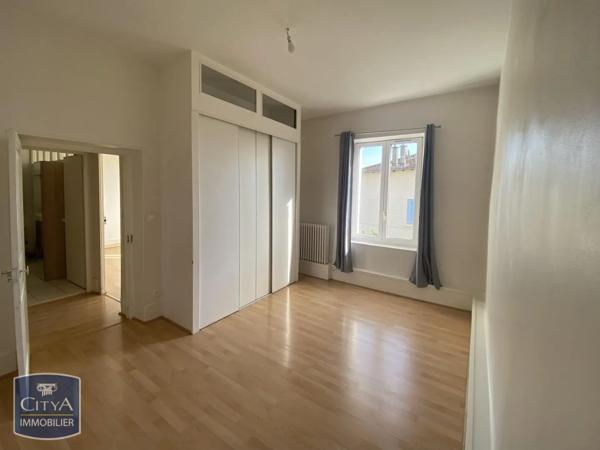 Appartement à louer 6 pièces 124.59m² Jonage (69330)
