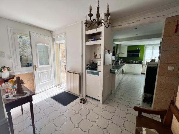 Vaste maison de 180 m² comprenant 5 chambres