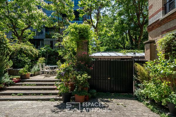 Rez-de jardin avec terrasses et véranda, rue de la Colonie