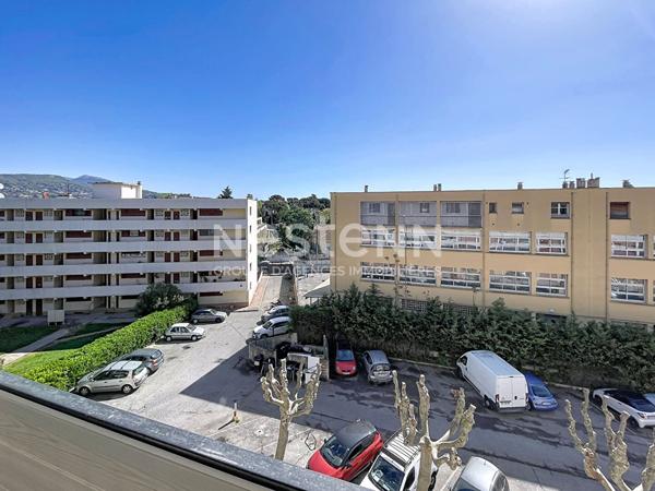 À vendre : Superbe appartement 4 pièces à Grasse, secteur Saint Claude