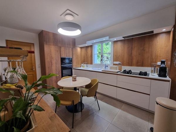 Maison Lamorlaye 6 pièces , jardin 760 m²