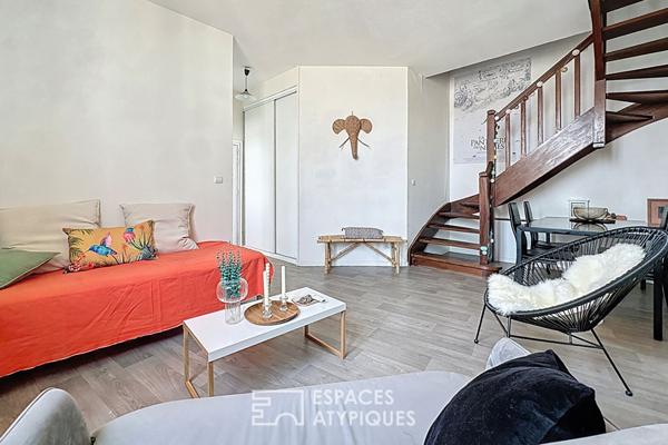Appartement en duplex sous les toits en plein coeur de Bordeaux