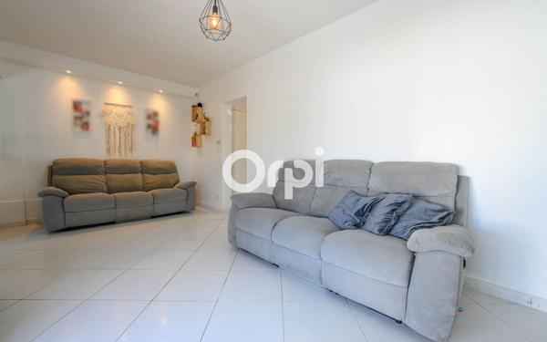 Maison à vendre    5 pièces • 88 m2 Auby