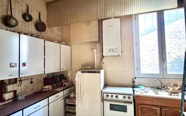 Appartement à vendre    3 pièces • 64,78 m2 Paris 12