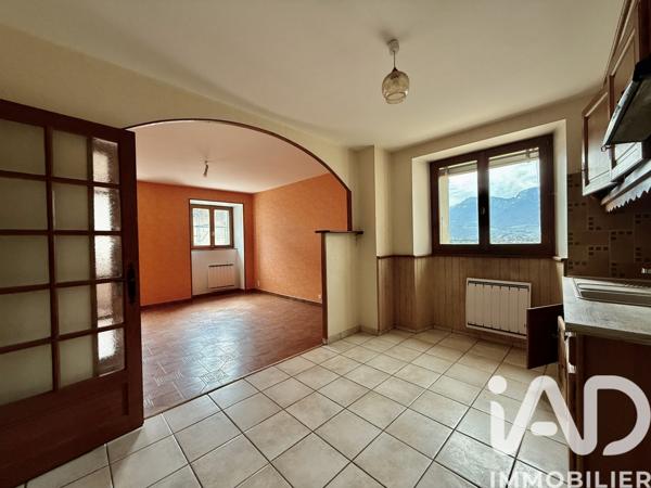 Maison à vendre 3 pièces 265 m² Chignin