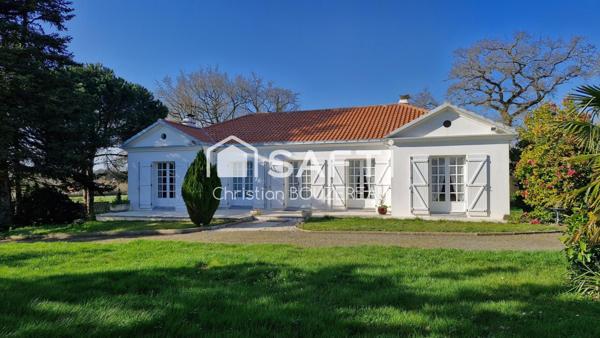 Grande maison familiale avec 5 chambres  – 152 m² habitables – 2 garages – Terrain 2900 m²