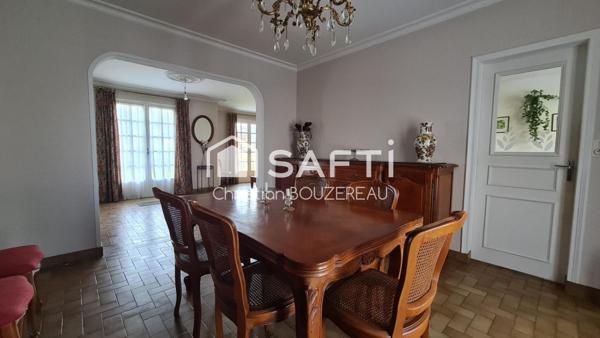 Grande maison familiale avec 5 chambres  – 152 m² habitables – 2 garages – Terrain 2900 m²