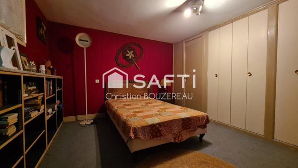 Grande maison familiale avec 5 chambres  – 152 m² habitables – 2 garages – Terrain 2900 m²