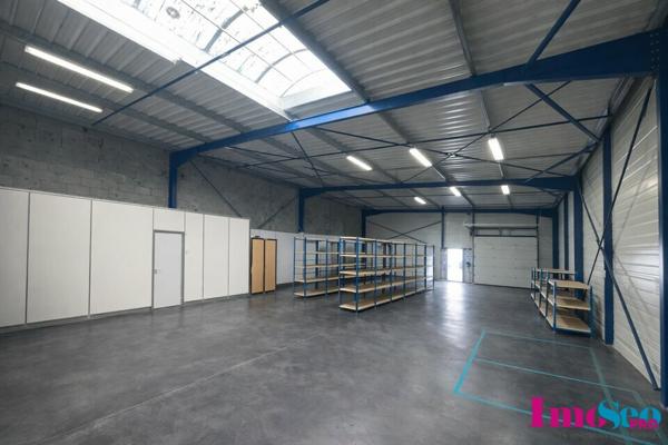 ENTREPOT à VENDRE