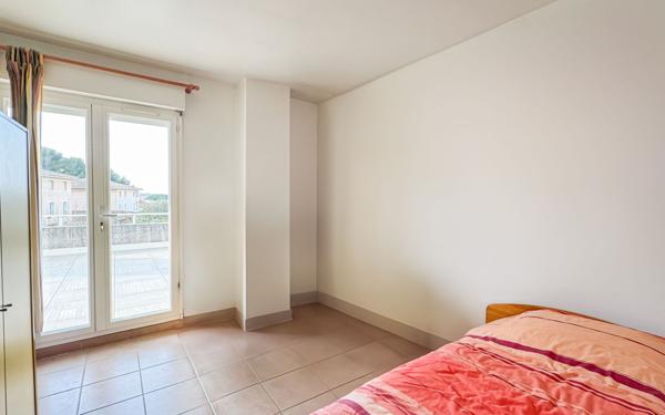 Maison à vendre    4 pièces •  Istres