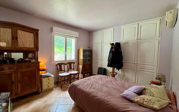 Maison à vendre    4 pièces •  Istres