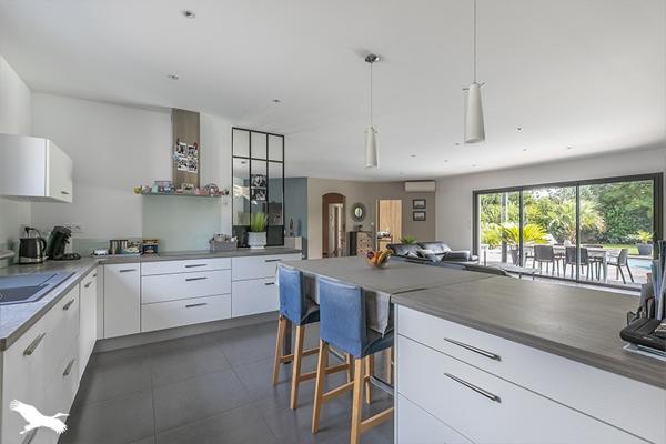 Maison à vendre 1 250 400 € Gujan-Mestras 5 p 161 m² DPE A