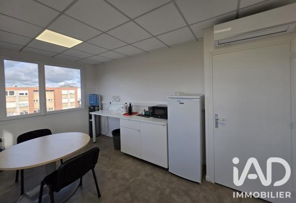 Murs commerciaux  à vendre 137 m² Évry-Courcouronnes