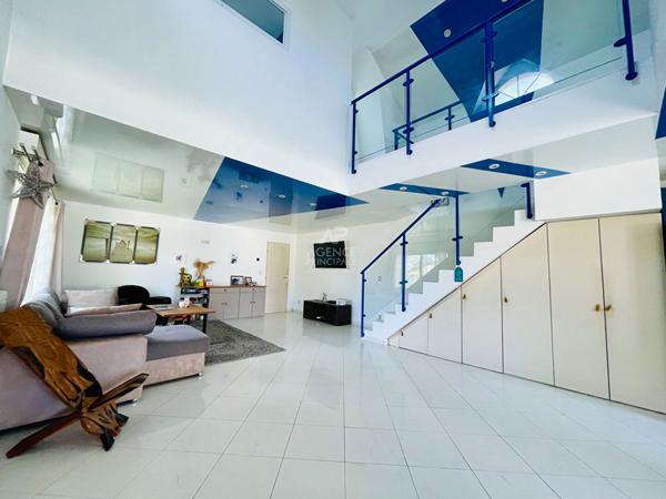 Maison Conflans Sainte Honorine 7 pièce(s) 120 m2 €399 900 ** - Référence 7599